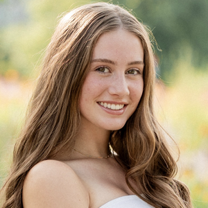 Mia VanderMause